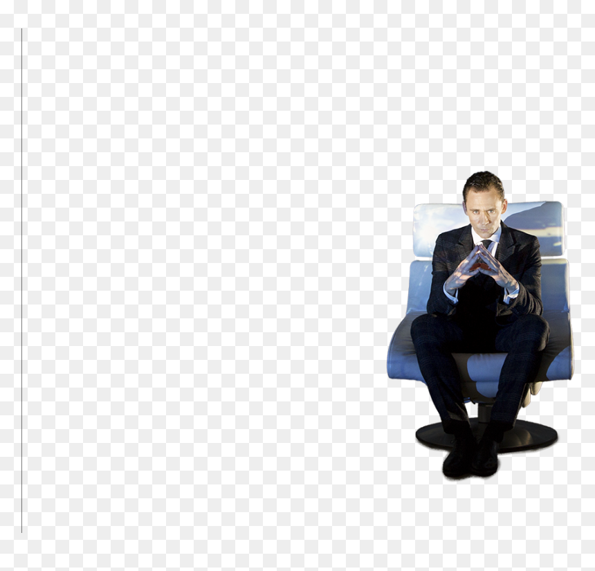 Tom Hiddleston On Swivel Chair - Sitting, HD Png Download - tom hiddleston png