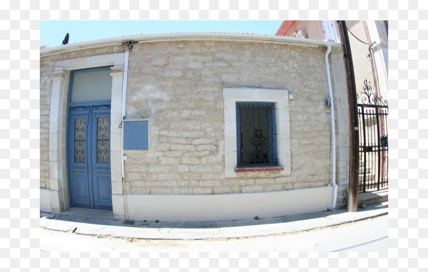 A Gorgeous Stone Cottage 20 Metres From The Sea In - Daylighting, HD Png Download - old door png