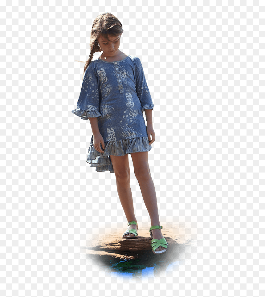 Little Girl Wearing Saltwater Sandals, HD Png Download - kids wear png