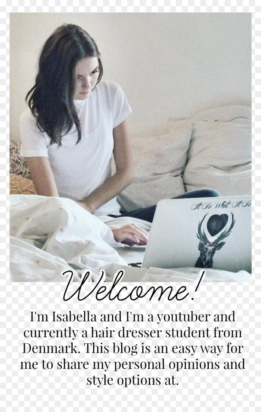 Eleanor Calder Png , Png Download - Sitting, Transparent Png - eleanor calder png