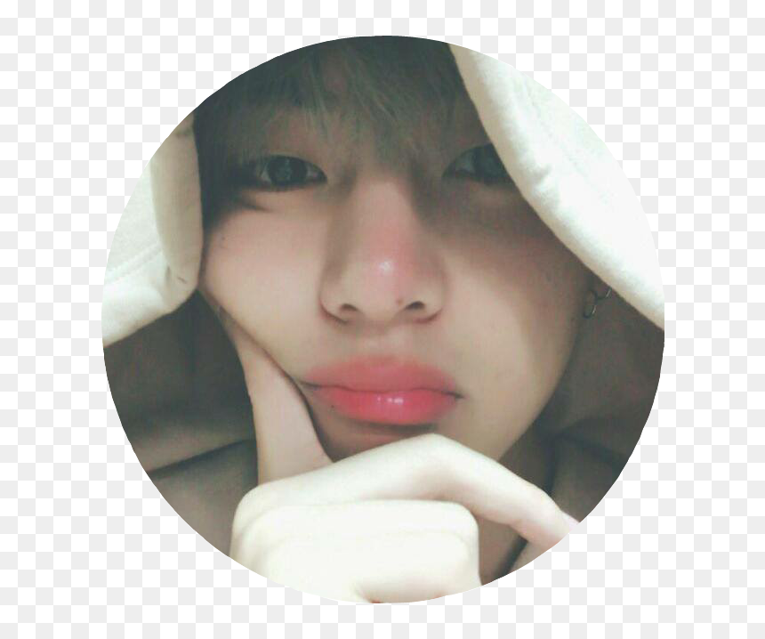 Taehyung Swollen Lips, HD Png Download - chungha png