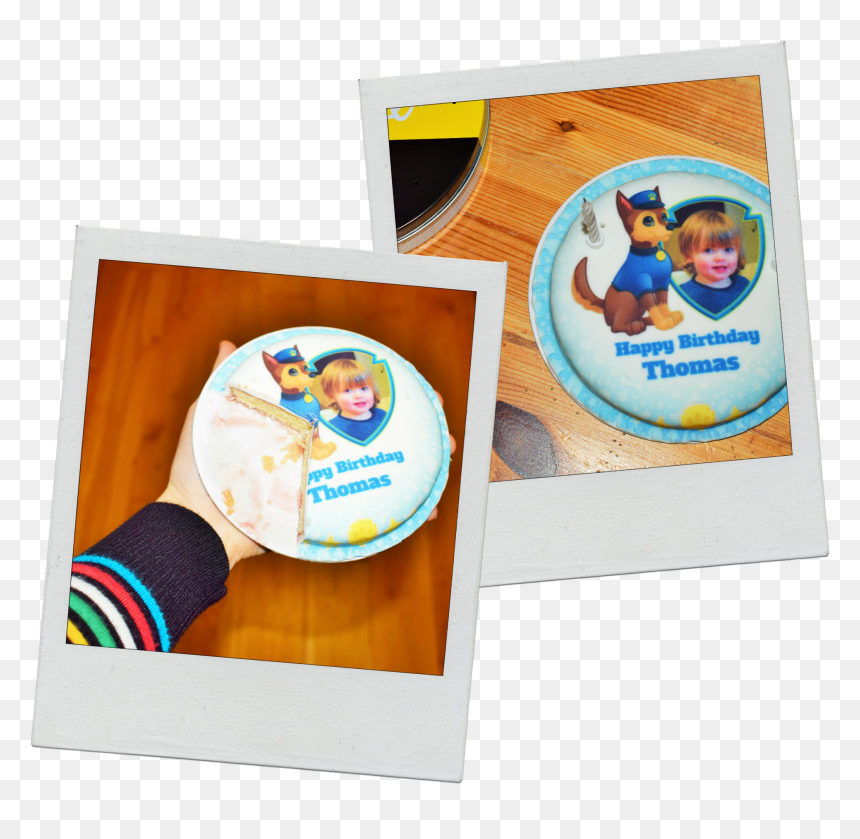 2 Candles And A Party Blower Which Is A Really Nice - Circle, HD Png Download - party blower png
