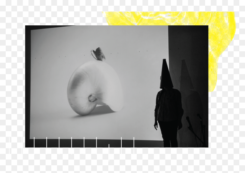 Amalia Pica Performs In Her Lit &amp - Monochrome, HD Png Download - luz png