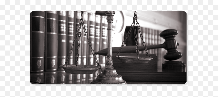 Scale, Gavel And Books On The Table - Lawyer, HD Png Download - law scale png