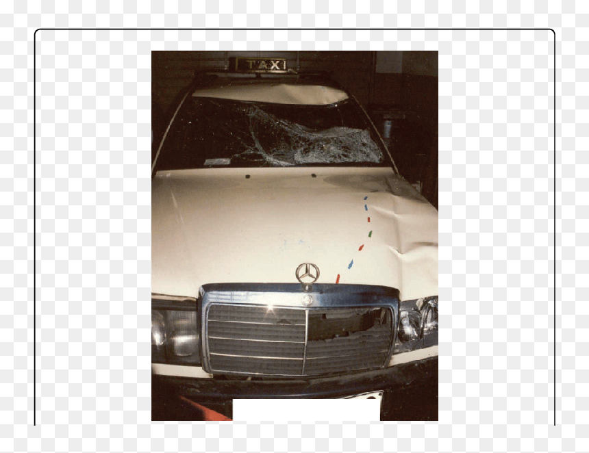 Mercedes-benz W124, HD Png Download - car accident png