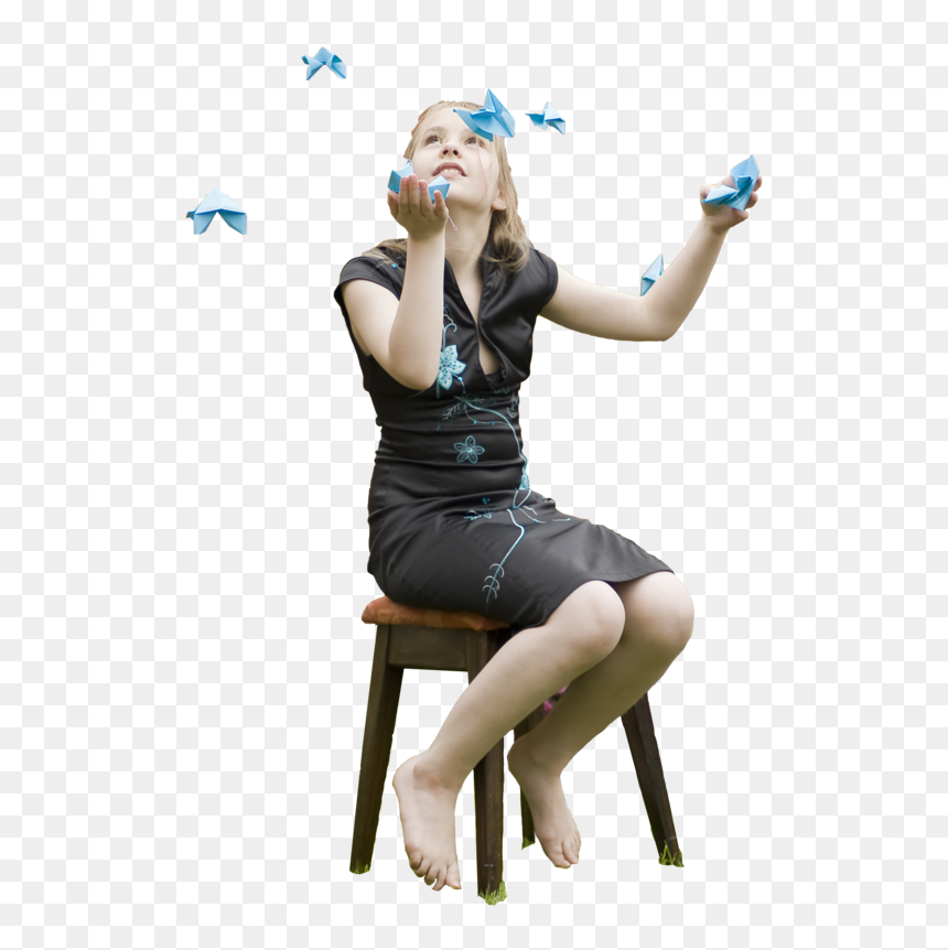 Niña Jugando - Woman Sitting On Chair, HD Png Download - niños jugando png