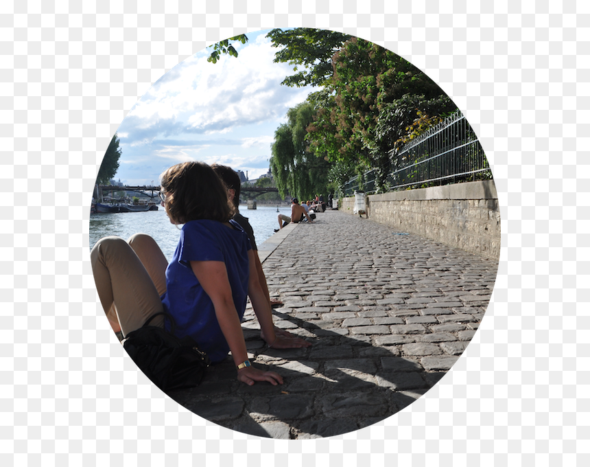 Picnic Spots In Paris - Sitting, HD Png Download - people picnic png