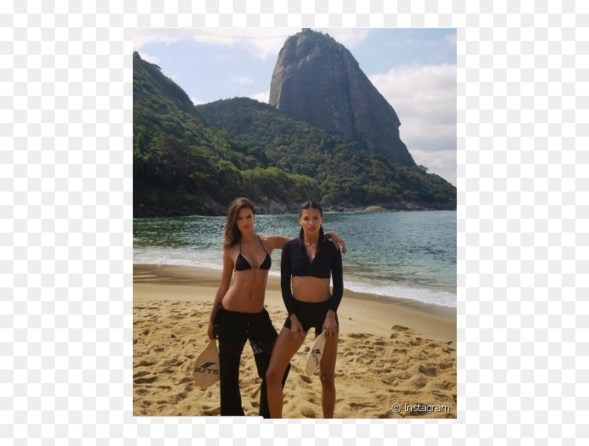 Adriana Lima Outdoors, HD Png Download - adriana lima png